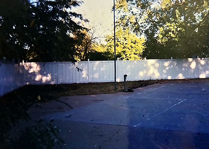 Vinyl Fence — Poolside